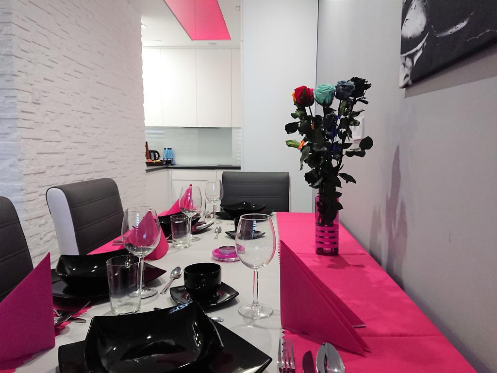 Apartament Exclusive Apartment Келце Екстериор снимка